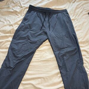 Abercrombie men’s pull-on straight leg pants